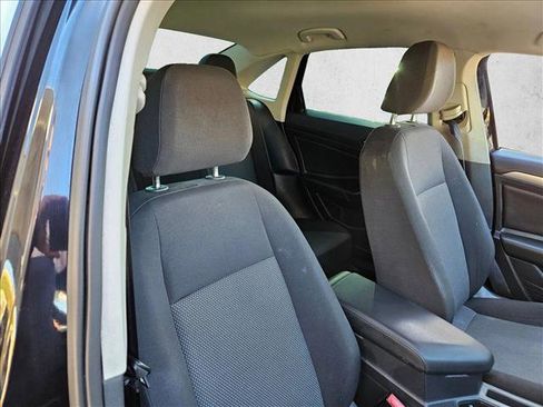 Used 2021 Volkswagen Jetta S w/ Driver Assistance Package image 21