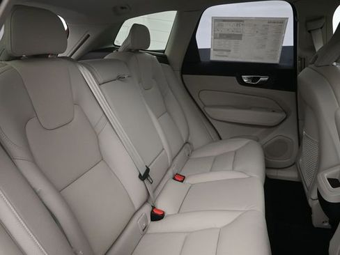 Used 2025 Volvo XC60 B5 Plus w/ Protection Package Premier image 30