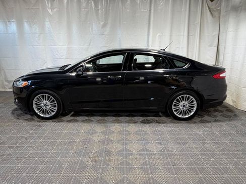 Used 2014 Ford Fusion SE w/ Equipment Group 202A FWD image 5