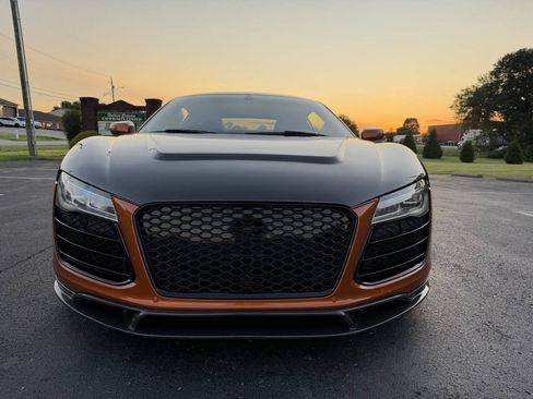 Used 2014 Audi R8 V8 w/ Ceramic Brake Package AWD/4WD image 11
