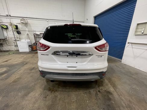 Used 2015 Ford Escape Titanium image 6