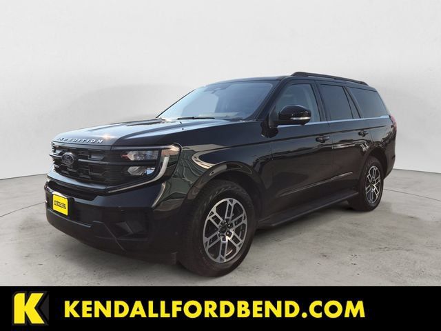 Certified 2025 Ford Expedition Active AWD/4WD image 1