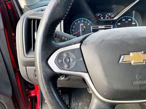 Used 2016 Chevrolet Colorado LT w/ LT Convenience Package image 16