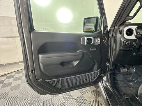 New 2026 Jeep Gladiator Willys image 17