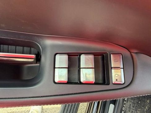 Used 2025 Lincoln Navigator Reserve AWD/4WD image 24