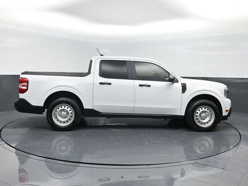 Certified 2024 Ford Maverick XL w/ Equipment Group 100A Standard image 8