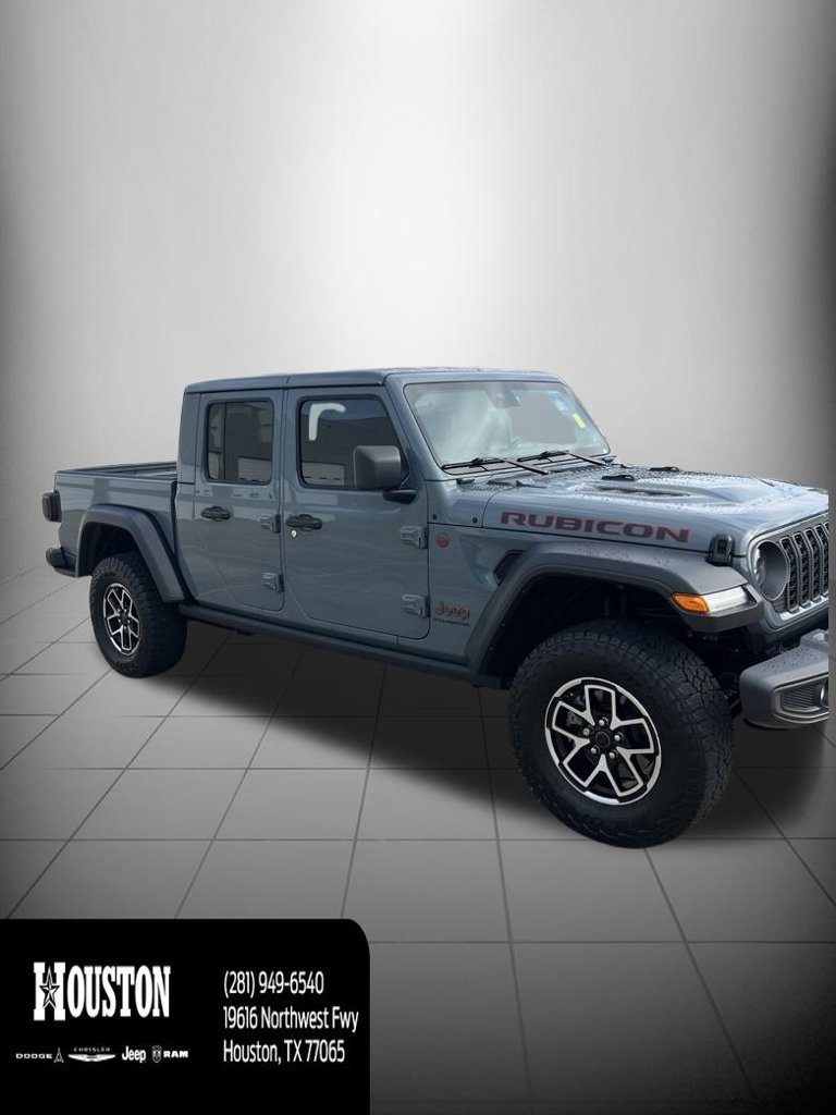 Used 2025 Jeep Gladiator Rubicon w/ Convenience Group AWD/4WD image 3