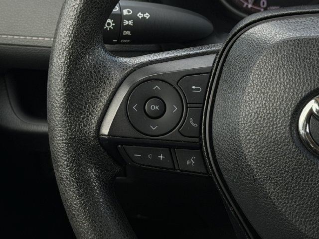 Certified 2025 Toyota RAV4 LE AWD/4WD image 14