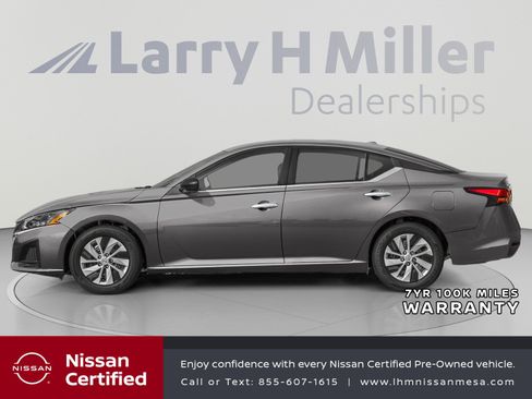 Certified 2025 Nissan Altima 2.5 S FWD image 3