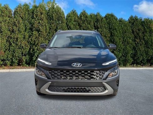 Used 2023 Hyundai Kona SEL w/ Convenience Package image 2