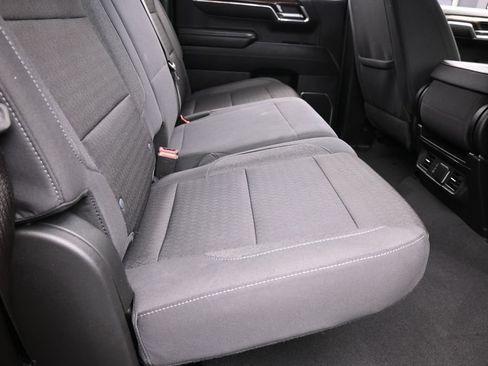 Used 2024 Chevrolet Silverado 1500 LT RWD image 36