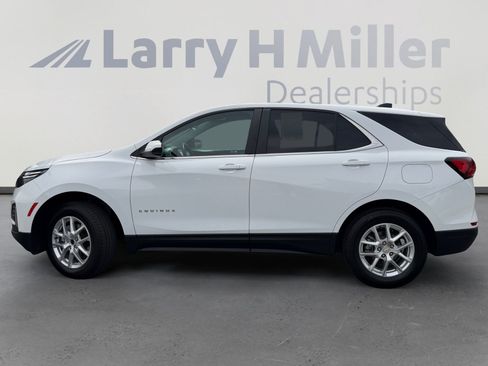 Used 2024 Chevrolet Equinox LT AWD/4WD image 2