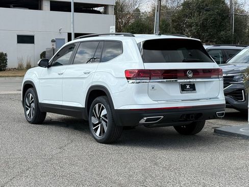 New 2026 Volkswagen Atlas SE FWD image 5