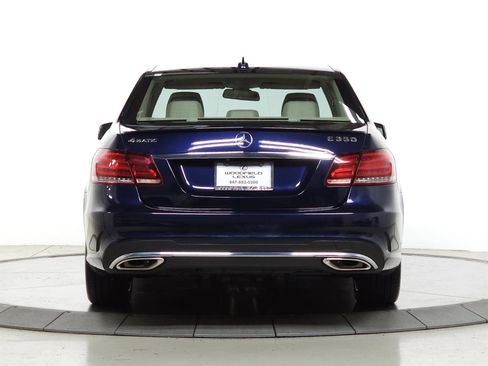 Used 2014 Mercedes-Benz E 350 4MATIC Sedan image 6