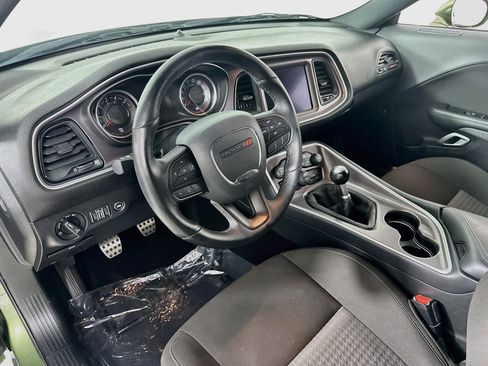 Used 2021 Dodge Challenger R/T Scat Pack w/ Driver Convenience Group RWD image 9