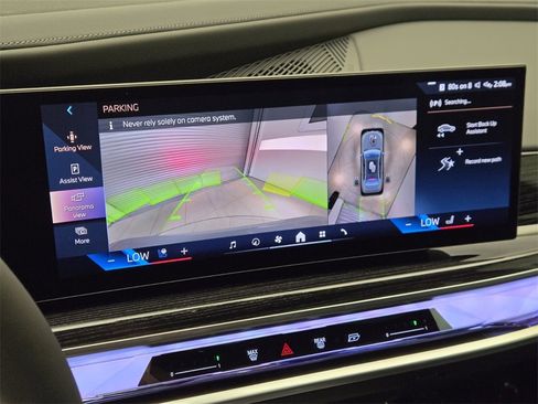 Used 2025 BMW 760i xDrive 760i xDrive image 38