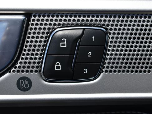 Used 2020 Ford Explorer ST AWD/4WD image 14