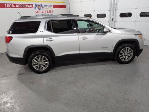 Used 2018 GMC Acadia SLE image 8