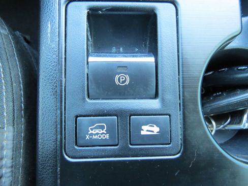 Used 2018 Subaru Outback 2.5i Premium image 20