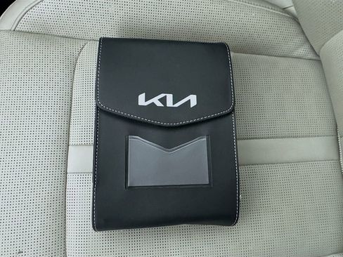 Used 2024 Kia Sorento EX image 37