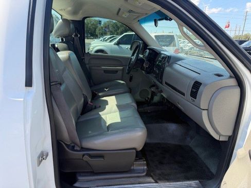 Used 2013 Chevrolet Silverado 1500 W/T AWD/4WD image 13