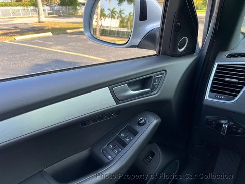 Used 2012 Audi Q5 3.2 Prestige AWD/4WD image 63