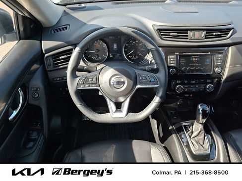 Used 2020 Nissan Rogue SL AWD/4WD image 13