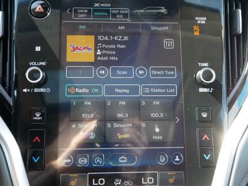 Used 2024 Subaru Outback Onyx Edition XT AWD/4WD image 14