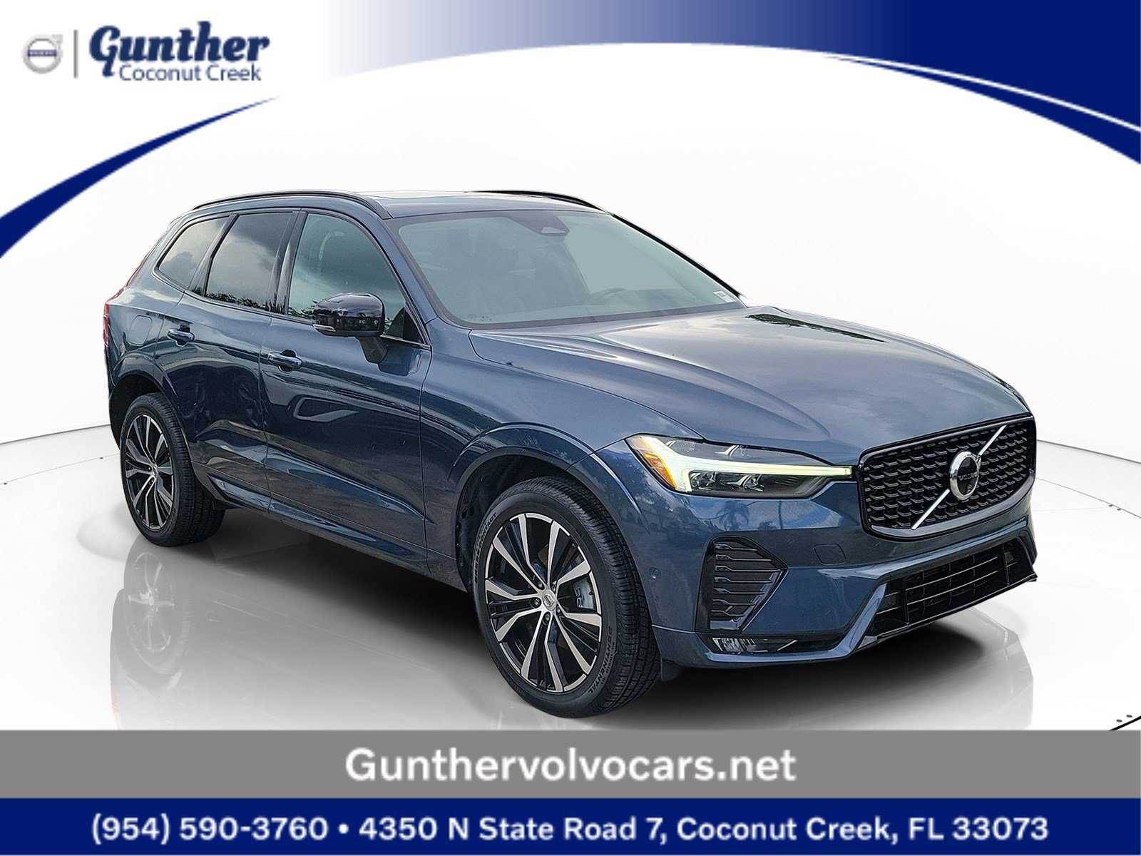 Certified 2024 Volvo XC60 B5 Plus AWD/4WD image 1