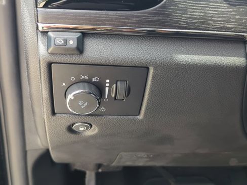Used 2019 Jeep Grand Cherokee High Altitude RWD image 25