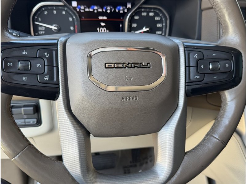 Used 2021 GMC Yukon Denali w/ Denali Premium Package AWD/4WD image 50