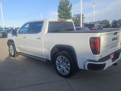 Used 2020 GMC Sierra 1500 Denali w/ Denali Ultimate Package AWD/4WD image 21
