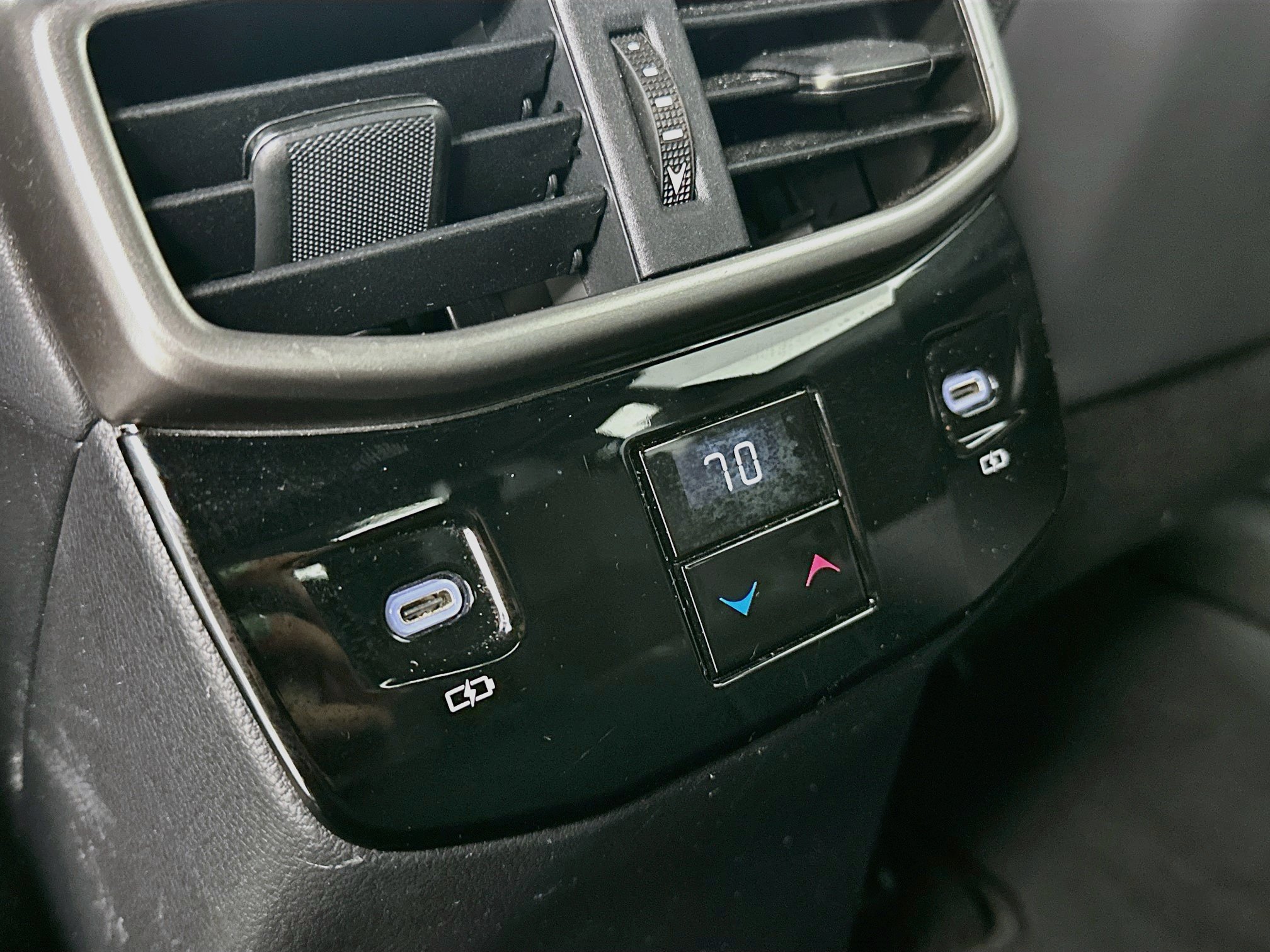 Used 2023 Lexus RX 350 Premium Plus w/ Cold Area Package FWD image 25