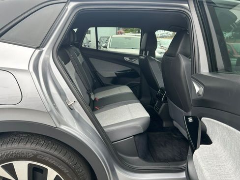Used 2024 Volkswagen ID.4 2WD image 40