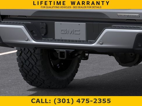New 2026 GMC Canyon Elevation w/ Convenience Package RWD image 14