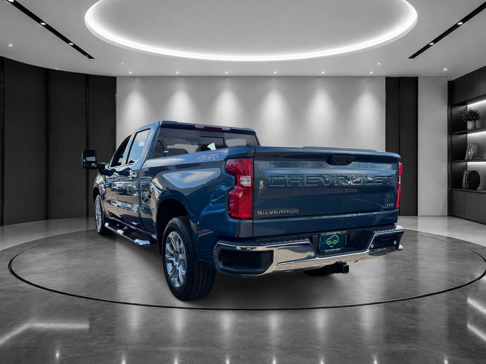 Certified 2024 Chevrolet Silverado 1500 LTZ w/ LTZ Premium Package AWD/4WD image 4