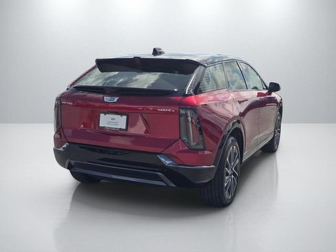Used 2025 Cadillac Optiq Sport 1 AWD/4WD image 5