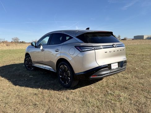 New 2026 Nissan Murano Platinum image 7