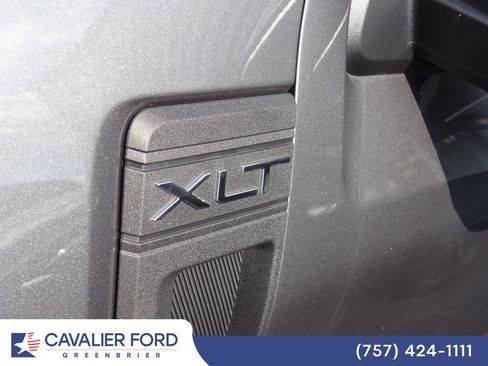 Used 2025 Ford Maverick XLT w/ XLT Luxury Package AWD/4WD image 17