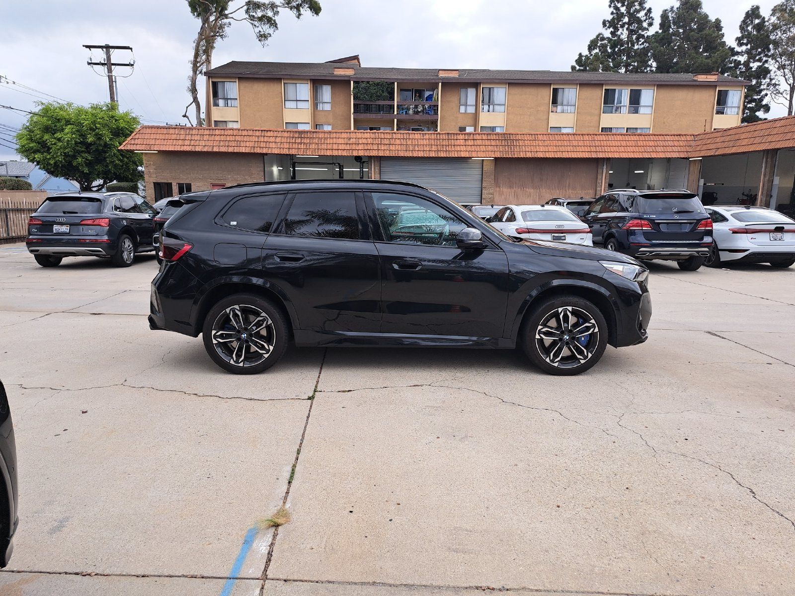 Used 2024 BMW X1 M35i AWD/4WD image 4
