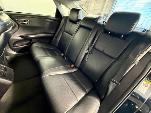 Used 2015 Toyota Avalon XLE Premium image 14