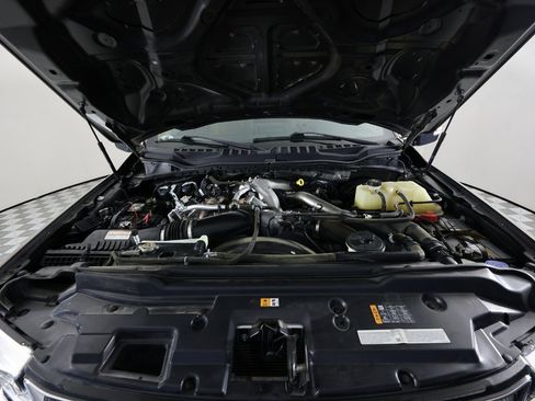 Used 2022 Ford F350 Lariat w/ Lariat Ultimate Package image 44