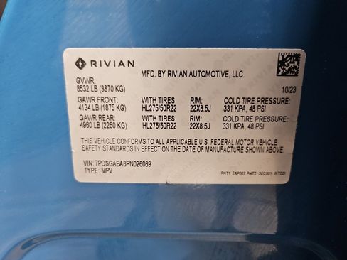 Used 2023 Rivian R1S Adventure AWD/4WD image 29
