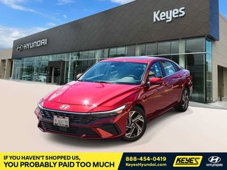 Used 2024 Hyundai Elantra Limited FWD video 1