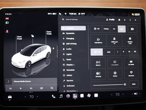 Used 2023 Tesla Model 3 Standard Range RWD image 25
