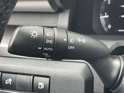 Used 2025 Toyota 4Runner TRD Off-Road AWD/4WD image 29