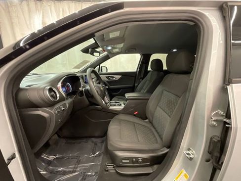 Used 2022 Chevrolet Blazer LT AWD/4WD image 10