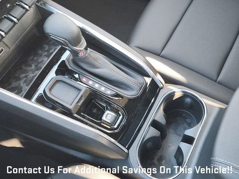 New 2026 GMC Canyon Elevation w/ Convenience Package image 15