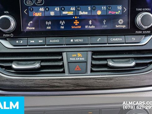 Used 2025 Nissan Altima 2.5 SV image 40