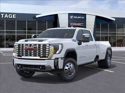 New 2026 GMC Sierra 3500 Denali w/ Denali Reserve Package image 6